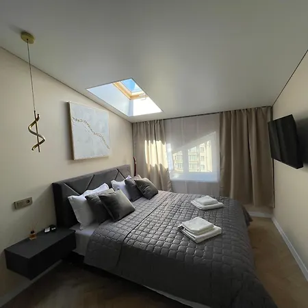 Royal Mayetok Uschhorod