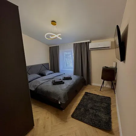 Royal Mayetok Apartment Uzhhorod